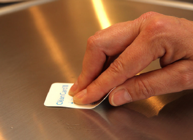 clean card pro Schnelltest zur Hygienekontrolle